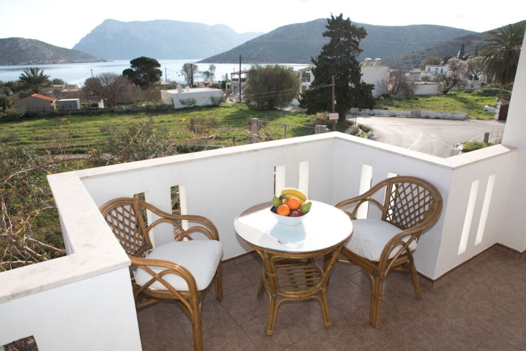 104-rooms-12-web Themelina Studios